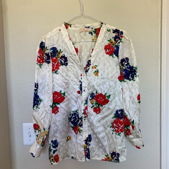 Tory Burch White Floral Blouse with Red and Blue Accents - Picture 3 of 7